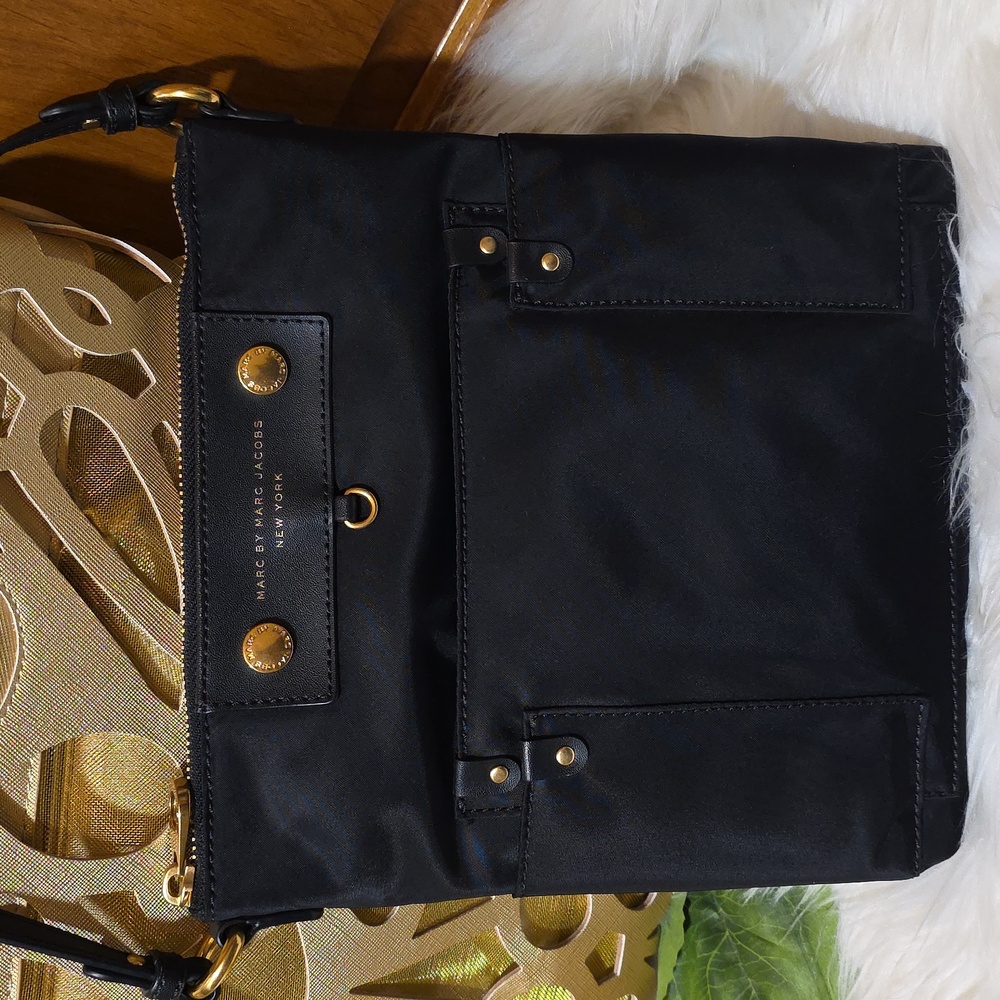 Marc By Marc Jacobs Preppy Nylon Swing Bag Crossbody Bag - Picture 3 of 9